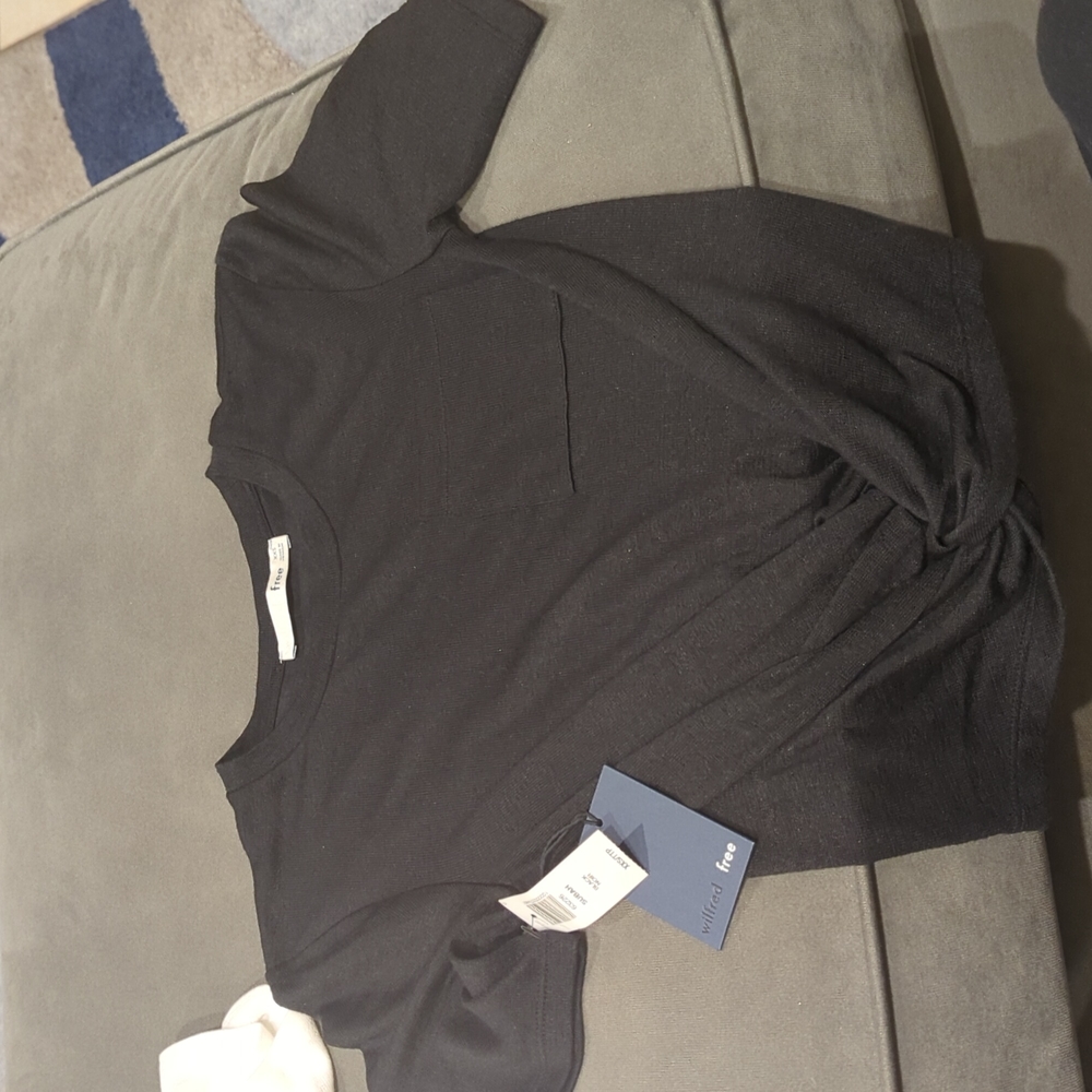 Aritiza Subah TShirt
